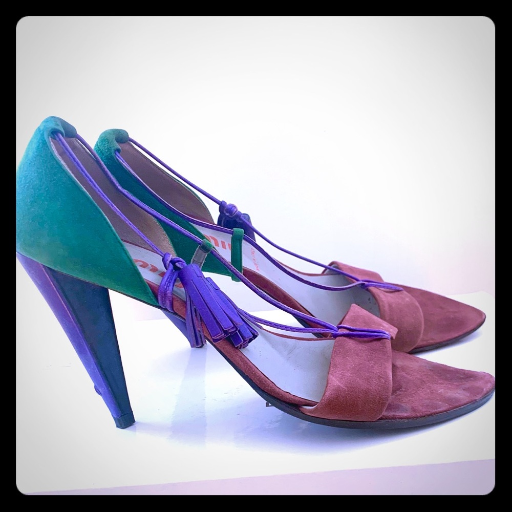 Beautiful vintage Miu Miu/Prada sample shoe! Sz 40